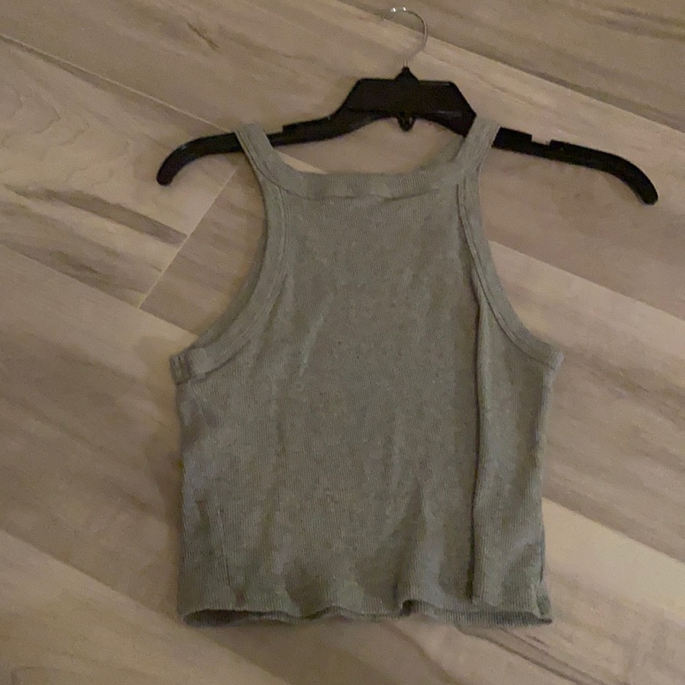 grey tank